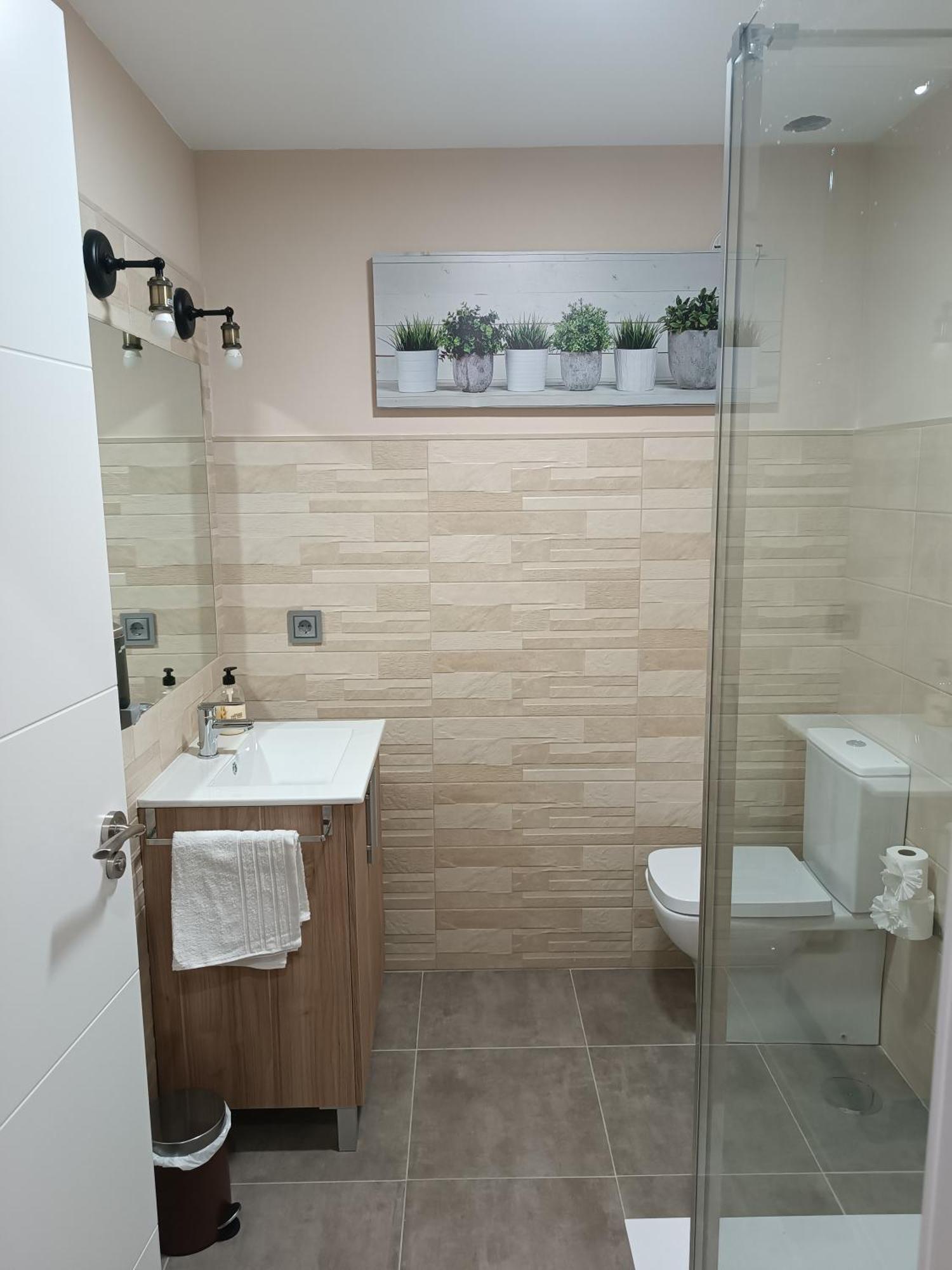 Apartamentos Turisticos Avila Puerta Del Puente 1-3 Eksteriør bilde